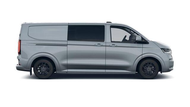 Volkswagen TRANSPORTER 2.5 233pk Automaat PHEV L2 Bulli | 2x Schuifdeur | LED Matrix koplampen | Wegklapbare Trekhaak | Stoelverwarming | Adaptieve Cruise Control | Verwarmde voorruit | 360gr. Camera | > Netto-ACTIE-Prijs; bij koop of lease via HK / excl. kosten rijklaarmaken <