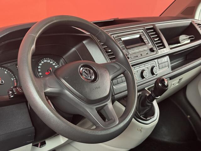 Volkswagen TRANSPORTER 2.0 TDI L2H1 DC | Airco | Cruise | Trekhaak |