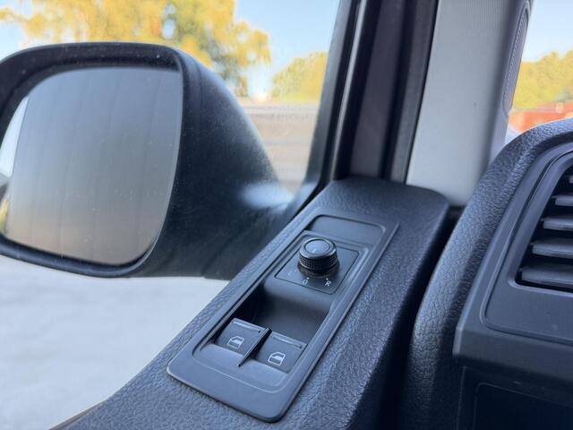 Volkswagen TRANSPORTER 2.0 TDI Comfortline l Trekhaak l Bearlock l Cruisecontrol
