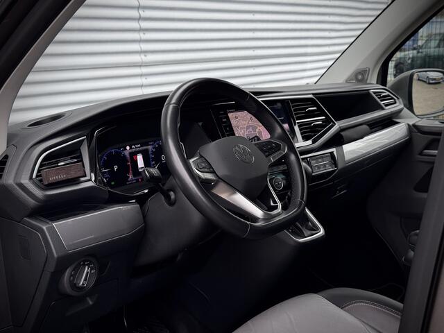 Volkswagen TRANSPORTER T6.1 Caravelle L2H1 2.0 TDI Lang Highline | Dubbel cabine | Leder | Alpine | Trekhaak |