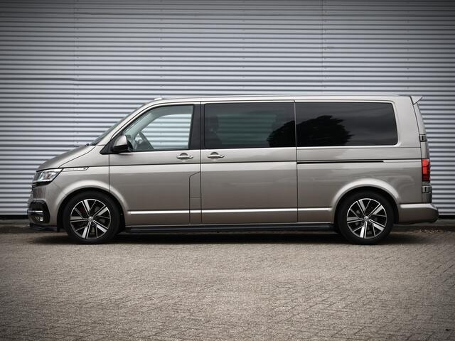 Volkswagen TRANSPORTER T6.1 Caravelle L2H1 2.0 TDI Lang Highline | Dubbel cabine | Leder | Alpine | Trekhaak |