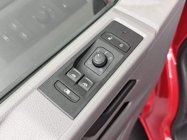 Volkswagen TRANSPORTER 2.0TDi 150PK DSG Automaat | Led | 2xSchuifdeur | Navigatie | Multimedia | 3-Zits | Airco | Cruise