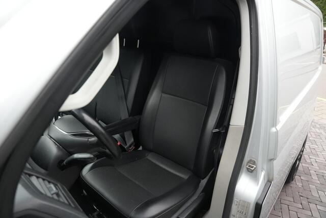 Volkswagen TRANSPORTER 2.0 TDI L1H1 Led DSG Leer Carplay 3 persoons