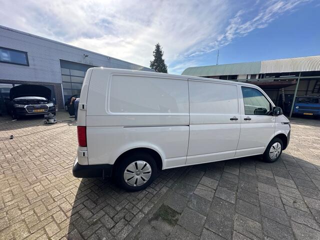 Volkswagen TRANSPORTER 2.0 TDI L2H1 150pk, 6-bak, Bijrijdersbank