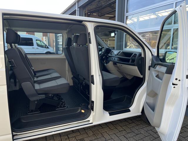 Volkswagen TRANSPORTER Kombi 2.0 TDI L1H1 Incl btw 9-Persoons Personenvervoer Taxi met Airco Telefoonverbinding Groepsvervoer Euro 6