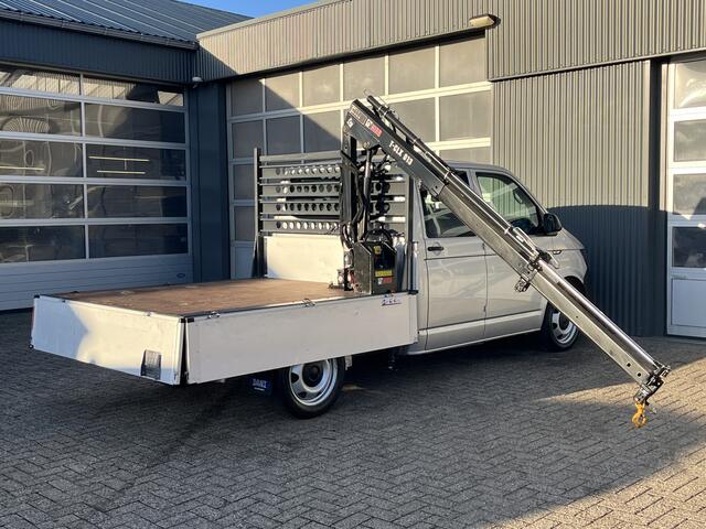 Volkswagen TRANSPORTER 2.0 TDI L2H1 DC Openlaadbak Pick-up Hiab laadkraan 013-T Airco Cruise controle Telefoonverbinding Navigatiesysteem 6-Persoons Euro 6 P-up