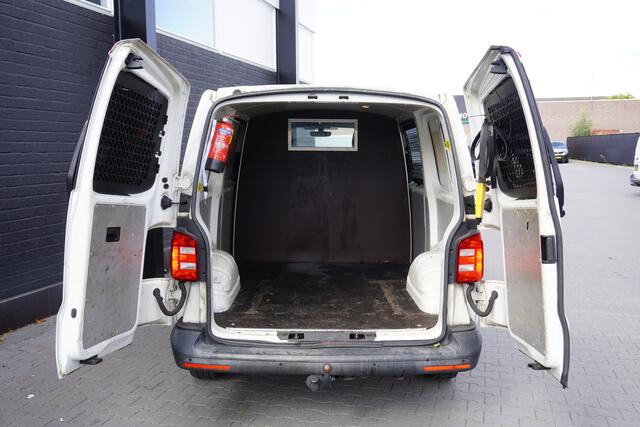 Volkswagen TRANSPORTER 2.0 TDI Dubbele Schuifdeur EURO 6 - Airco - Navi - Cruise - €11.950,- Excl.