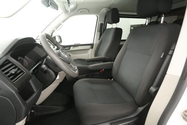 Volkswagen TRANSPORTER 2.0 TDI L2H1 | Dubbele Cabine | Airco | Cruise | Parkeersens. | Trekhaak