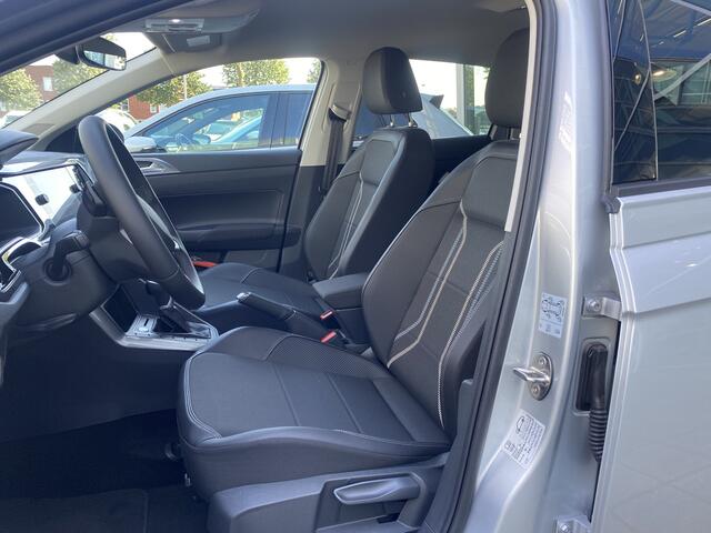 Volkswagen Taigo 1.0 TSI Style / Camera / 17'' LMV / Getint Glas / Parkeersensoren