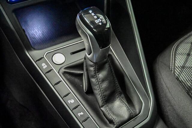 Volkswagen Taigo 1.0 TSI R-Line PANO|ACC|IQ|TREKHAAK