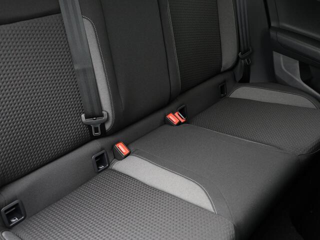 Volkswagen Taigo 1.0 TSI Life Edition | Navigatie | Camera | Keyless | 17" lm velgen |