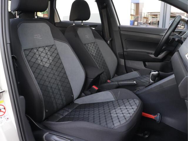Volkswagen Taigo 1.0 TSI R-Line 110pk Automaat | Keyless | Achteruitrijcamera | Stoelverwarming | App-connect |