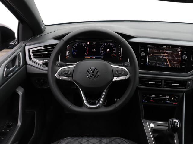 Volkswagen Taigo 1.0 TSI R-Line 110pk | LED | Navigatie | Black style | Achteruitrijcamera | Keyless |