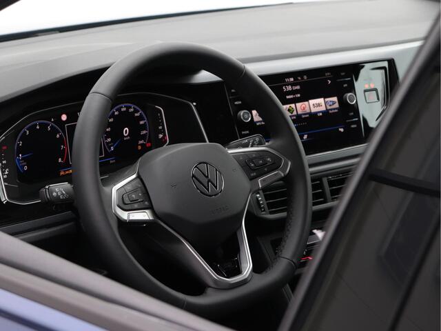 Volkswagen Taigo 1.0 TSI R-Line 110pk | LED | Navigatie | Black style | Achteruitrijcamera | Keyless |