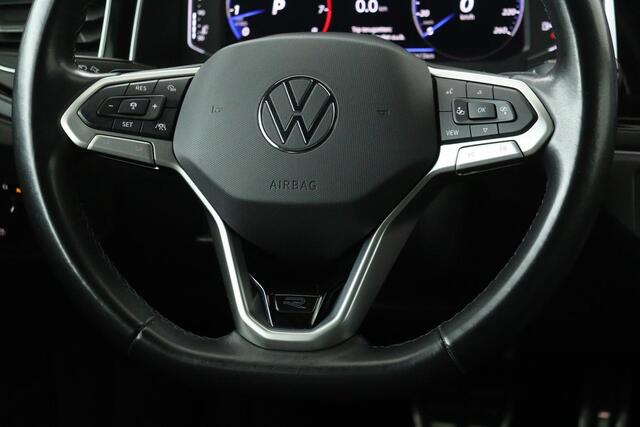 Volkswagen Taigo 1.5 TSI R Line | Stoelverwarming | Camera | Trekhaak | Keyless | Matrix LED | Carplay | Adaptive cruise | Virtual Cockpit | Navigatie