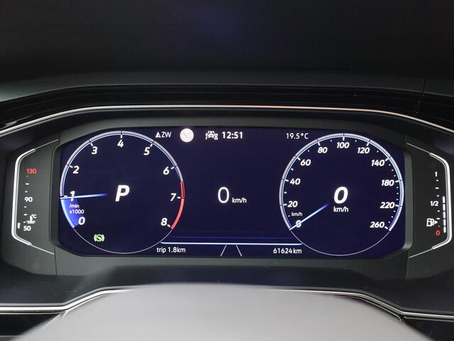 Volkswagen Taigo 1.0 TSI R-Line | 110 PK | Automaat | Achteruitrijcamera | Navigatiesysteem | Voorstoelen verwarmd |