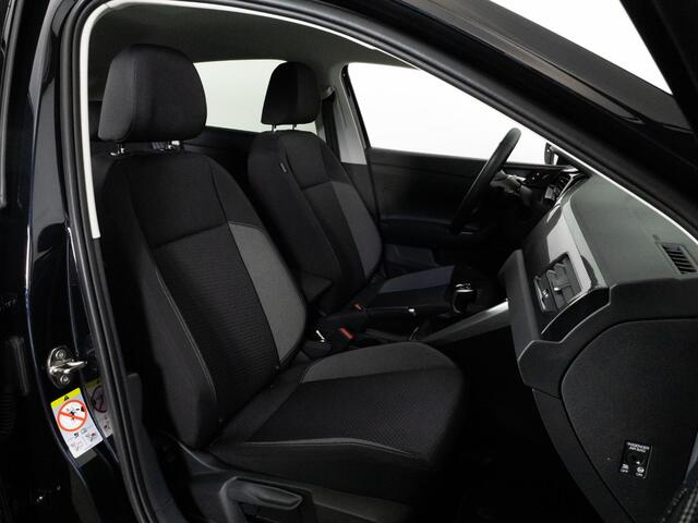 Volkswagen Taigo Oranje Edition 1.0 TSI 115pk AUTOMAAT | Navigatie | Keyless | Achteruitrijcamera | Adaptieve Cruise Control |
