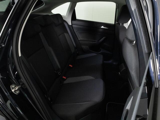 Volkswagen Taigo Oranje Edition 1.0 TSI 115pk AUTOMAAT | Navigatie | Keyless | Achteruitrijcamera | Adaptieve Cruise Control |