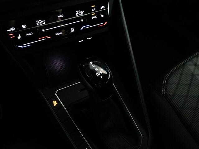 Volkswagen Taigo R-Line 1.5 TSI 150 PK DSG AUTOMAAT | Matrix IQ-LED | Adap. cruise | Navigatie | Stoelverwarming |