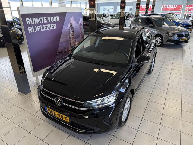 Volkswagen Taigo 1.0 TSI Life Bus. DSG 110PK *NAVI*APP*ADAP*LM16*