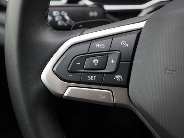 Volkswagen Taigo 1.0TSI/116PK R-Line DSG · App connect · Camera + parkeersensoren · Matrix-LED · Garantie tot mei 2026