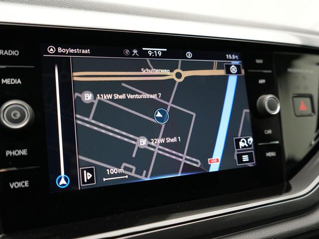 Volkswagen Taigo 1.0 TSI 110 pk DSG Style | Climatronic | 17 inch Lichtmetalen Velgen | Achterruitrij Camera | Navigatie |