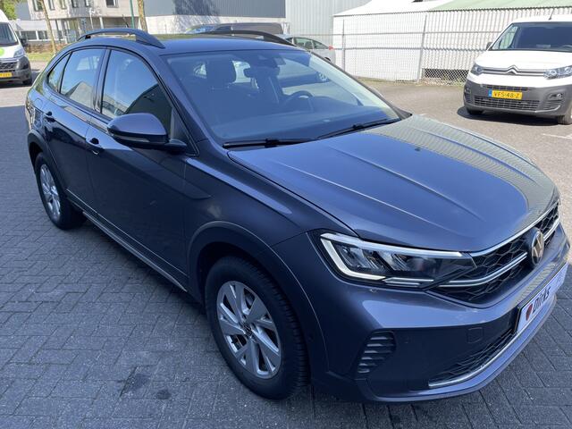 Volkswagen Taigo 1.0 TSI Life Business (Camera- Stoelverwarming - Parkeersensoren V+A - LED - Automatische Airco - Apple Carplay)