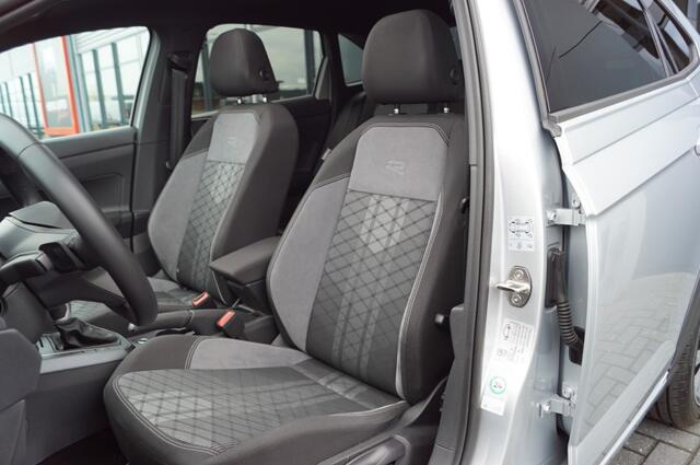 Volkswagen Taigo 1.0 TSI DSG R-Line / Panodak/ Navi/ Camera / Virt. Cockp./18 LM