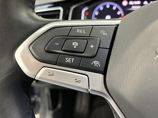 Volkswagen Taigo 1.0 Tsi 115pk DSG R-Line · Camera · Apple/Android Car Play · Keyless · P-Sensoren · ACC · DAB · 16'' Inch · Garantie t/m 31-05-2026 of 100.000km