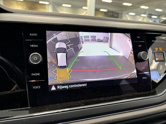 Volkswagen Taigo 1.0 Tsi 115pk DSG R-Line · Camera · Apple/Android Car Play · Keyless · P-Sensoren · ACC · DAB · 16'' Inch · Garantie t/m 31-05-2026 of 100.000km