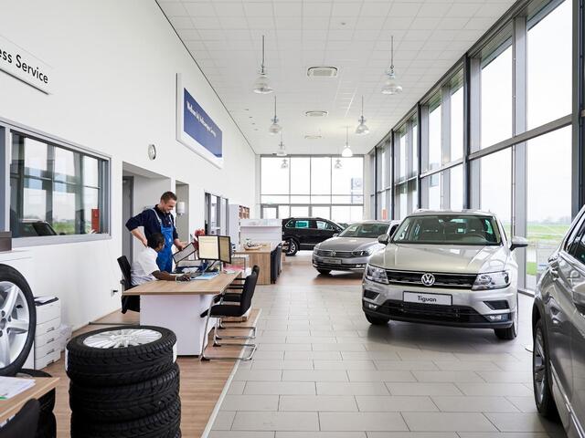 Volkswagen Taigo Life Edition 1.0 70 kW / 95 pk TSI | Trekhaak | Camera | Keyless | Climate Controle | Getint Glas | 17'' Aberdeen |