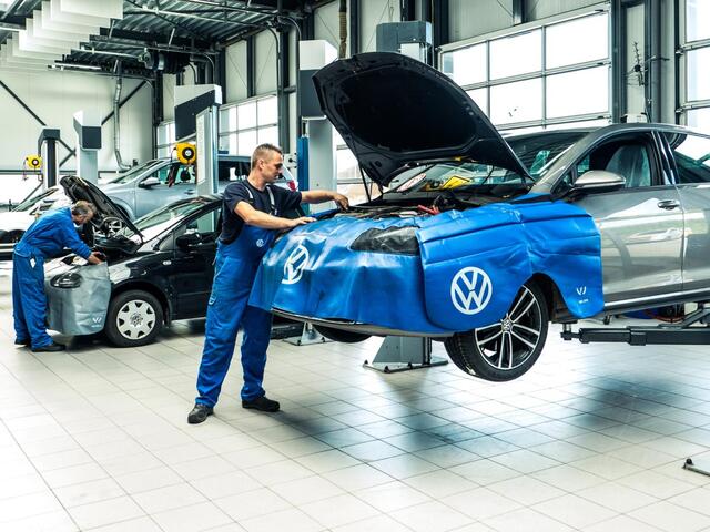 Volkswagen Taigo Life Edition 1.0 70 kW / 95 pk TSI | Trekhaak | Camera | Keyless | Climate Controle | Getint Glas | 17'' Aberdeen |