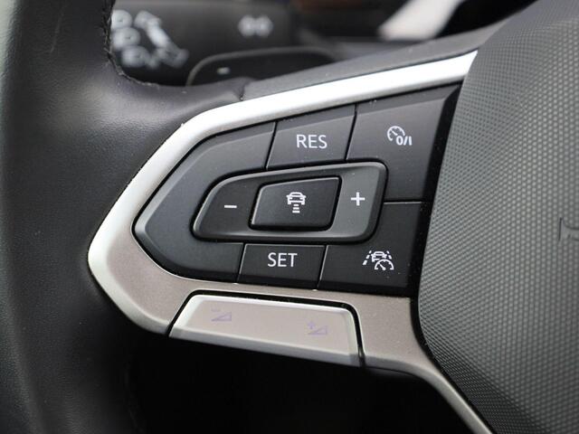Volkswagen Taigo 1.0TSI/116PK R-Line DSG · App connect · Camera + parkeersensoren · Matrix-LED · Garantie tot mei 2026