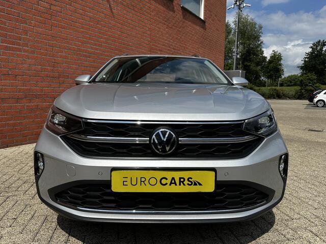 Volkswagen Taigo 1.0 TSI 110pk DSG Style Navigatie Apple Carplay/Android Auto Parkeersensoren Camera Blind Spot Assist Adaptive Cruise Control Stoelverwarming Ledverlichting Climate Control