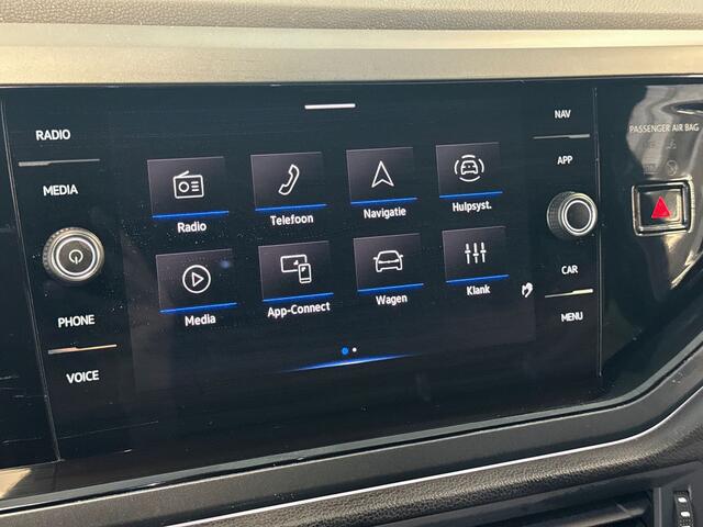 Volkswagen Taigo 1.0 110pk TSI R-Line Edition Keyless entry & go | Adaptive Cruise Control | Apple carplay & Android auto