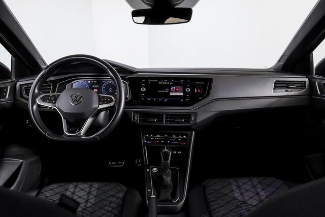 Volkswagen Taigo 1.0 TSI 110 PK R-Line Business - Automaat | Dig. Cockpit | Adapt. Cruise | PDC | Camera | NAV + App.Connect | ECC | DAB | LM 17" | of 24995
