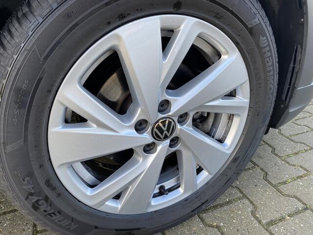 Volkswagen Taigo 1.0 TSI Life Business App Connect , Stoelverwarming, Navigatie