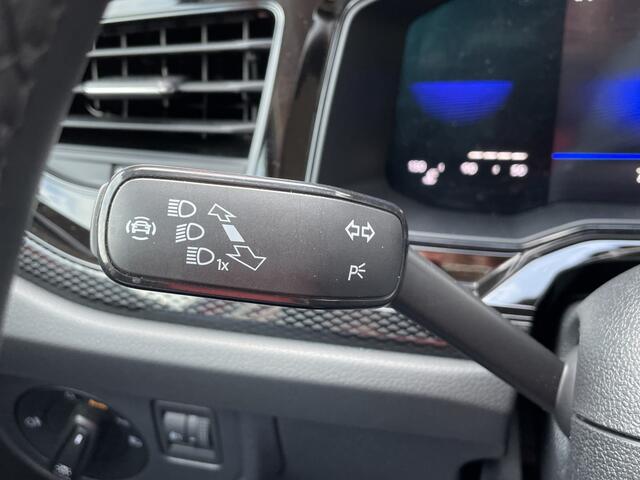 Volkswagen Taigo 1.0 TSI Life Business | Adaptive Cruise Control | DAB | Apple Ca