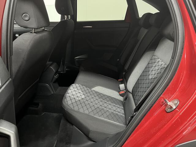 Volkswagen Taigo 1.0 TSI R-Line Business Automaat Digital cockpit Apple carplay