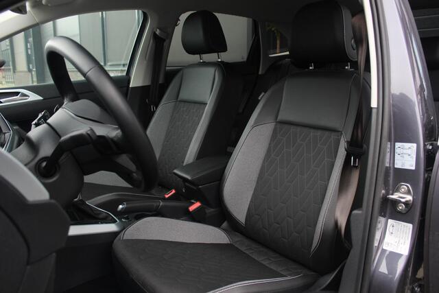 Volkswagen Taigo 1.0 TSI Goal Edition Automaat | Stoelverwarming | Apple Carplay & Android Auto