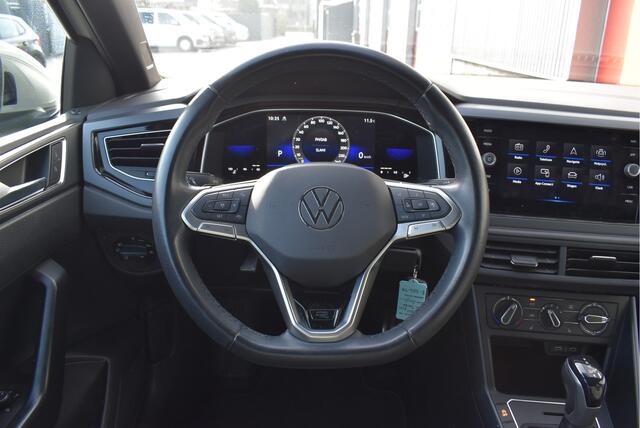 Volkswagen Taigo 1.0 TSI R-Line Business Virtual cockpit, Adaptive cruise, Camera, Stoelverwarming, Carplay