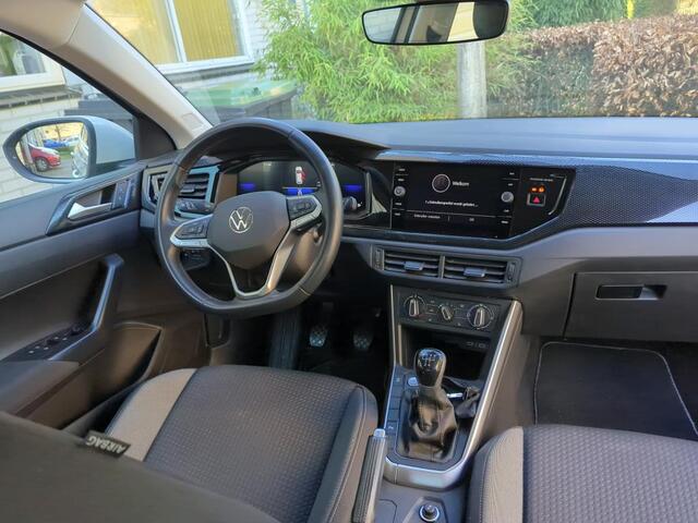 Volkswagen Taigo 1.0 TSI Life PDC / Trekhaak / Navigatie