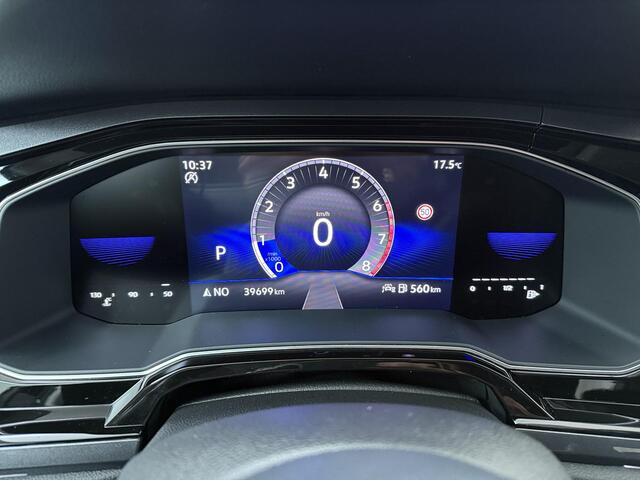 Volkswagen Taigo 1.0 TSI Style | 110 PK | Automaat | Matrix LED IQ.Light koplampen | Achteruitrijcamera | Keyless | Navigatiesysteem |