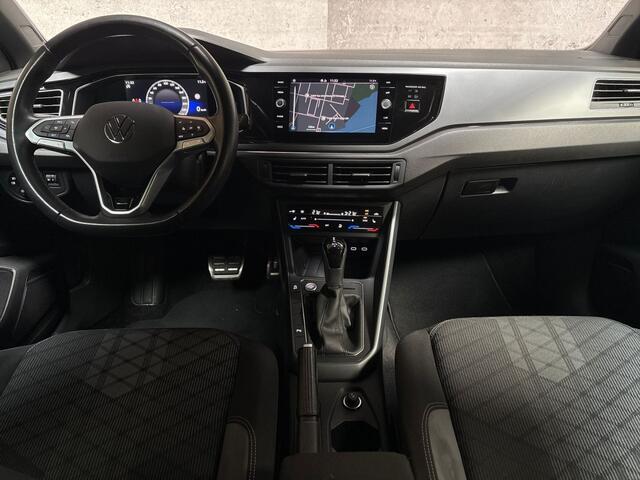 Volkswagen Taigo 1.0 TSI R-Line Automaat (2X R-LINE, VIRTUAL COCKPIT, APPLE CARPLAY, GROOT NAVI, CAMERA, STOELVERWARMING, SPORTSTOELEN, GETINT GLAS, KEYLESS, NIEUWSTAAT)