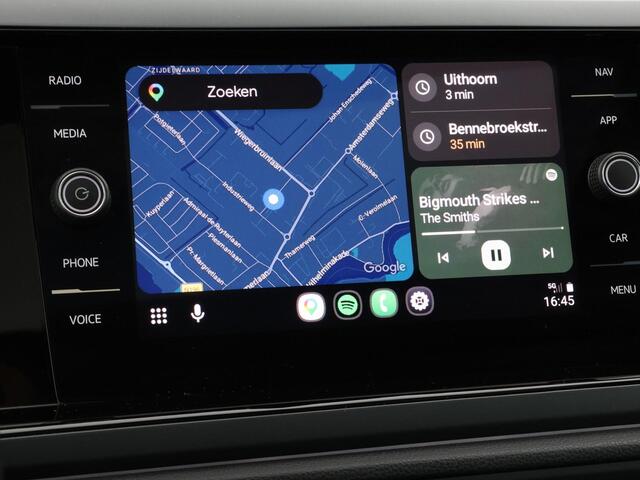 Volkswagen Taigo 1.0 TSI 115pk DSG R-Line · Panoramadak · Apple/Android Car Play · P-Sensoren · Getint Glas · 17'' Inch ·