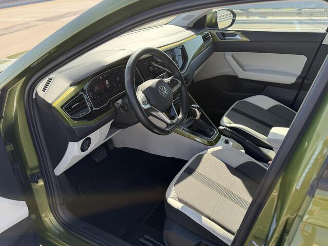 Volkswagen Taigo 1.5 TSI OPF DSG Style | Trekhaak | ACC | IQ | CAMERA