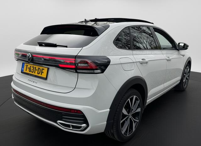 Volkswagen Taigo TSI 110PK DSG R-LINE BUSINESS IQ-LIGHT/CARPLAY/PANORAMADAK