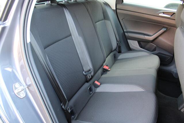 Volkswagen Taigo 1.0 TSI 95pk Life / App. Connect / Airco / Virtual Cockpit / 4 Seizoenen Banden / 16'' LMV P4