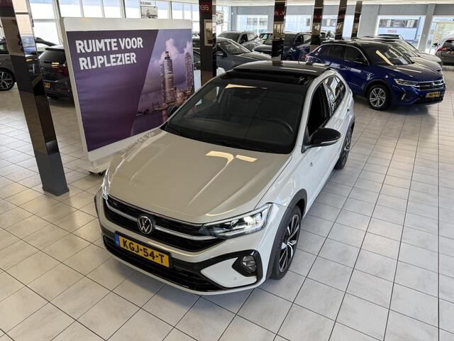 Volkswagen Taigo 1.0 TSI R-Line DSG 116PK *PANO**IQ*APP*ACC*LM18*