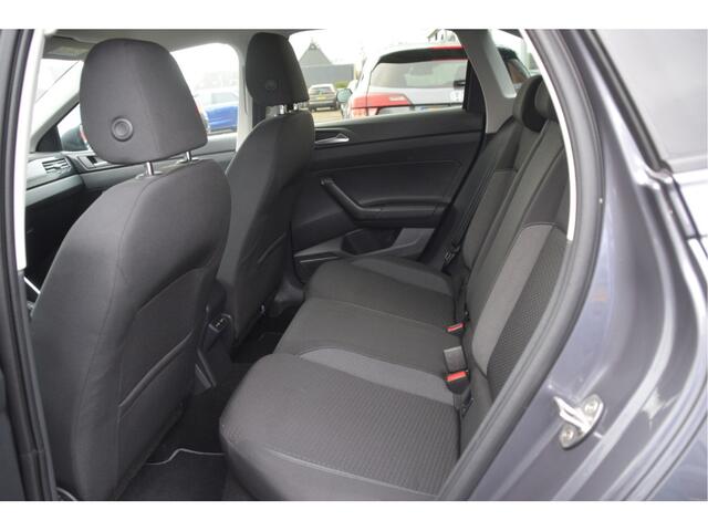 Volkswagen Taigo 1.0 TSI Life Carplay | LED | DAB | Getinte ramen | Camera | PDC | Bluetooth